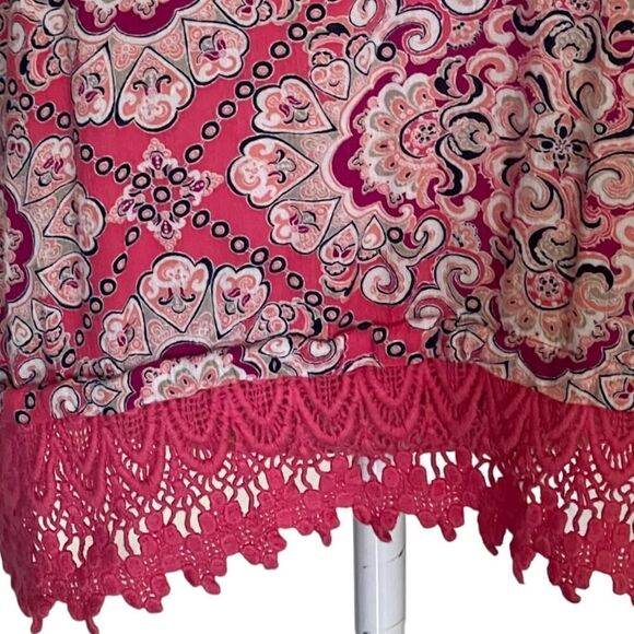 Medium, Pink Paisley w/ Bottom Lace Trim & Flutter Sleeves, Notch V Neck Top - Picture 5 of 5
